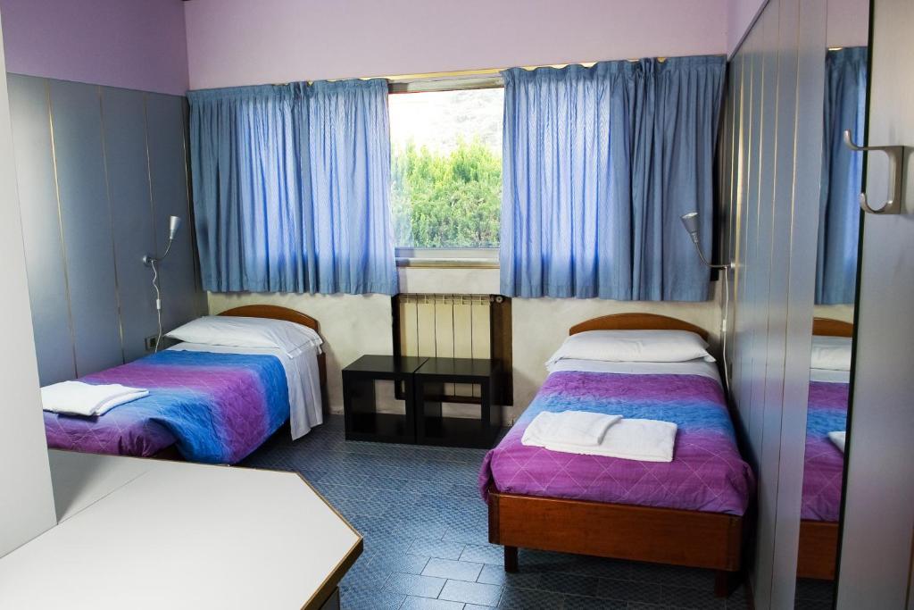 Hotel Maria Luisago Rum bild